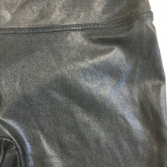 SPANX Black Textured Coated Shaping Slimming Pull On Cropped/Ankle Leggings - Picture 6 of 13